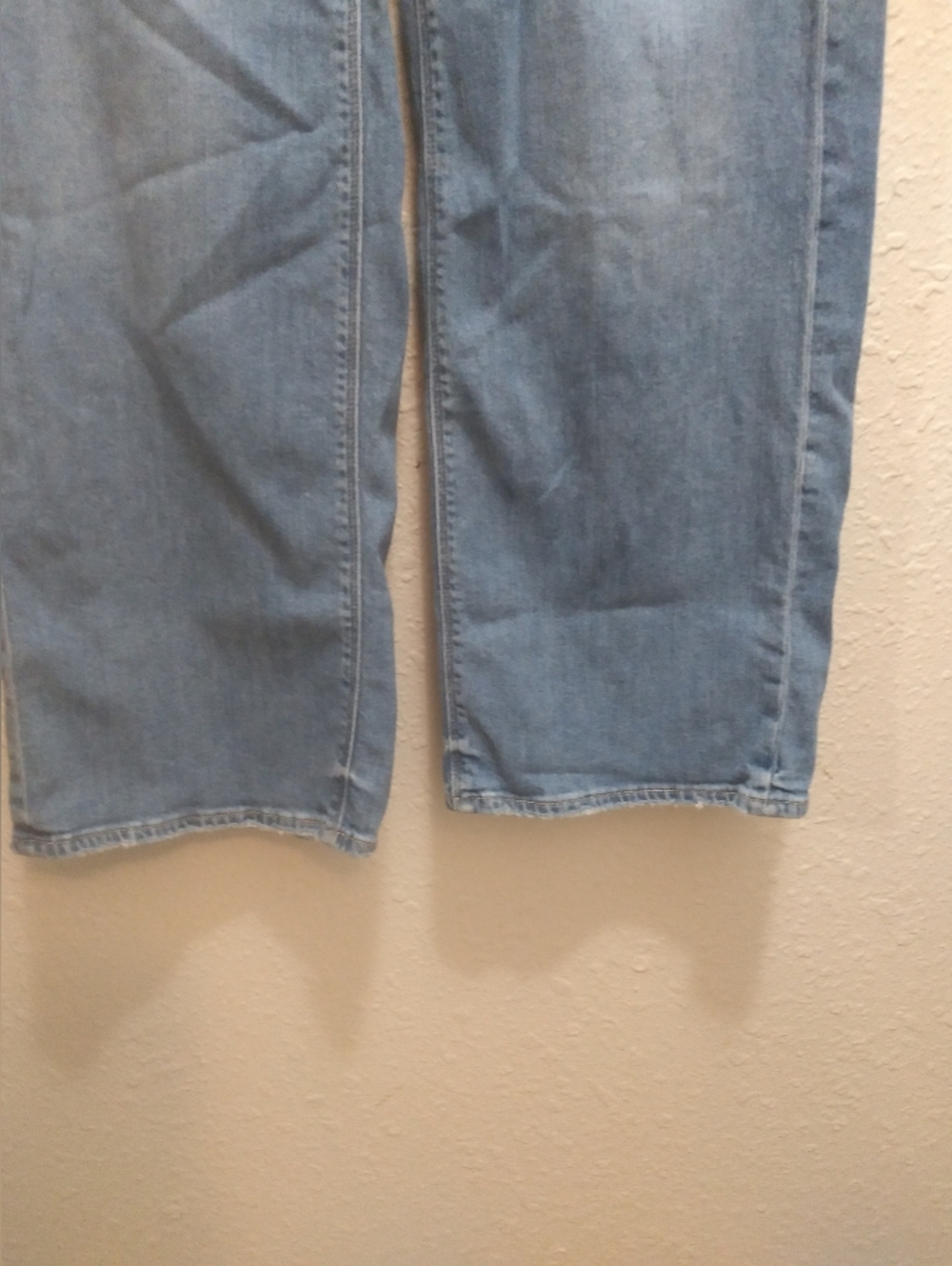 AE Super Hi Rise Baggy Wide Leg Jeans - Picture 3 of 8